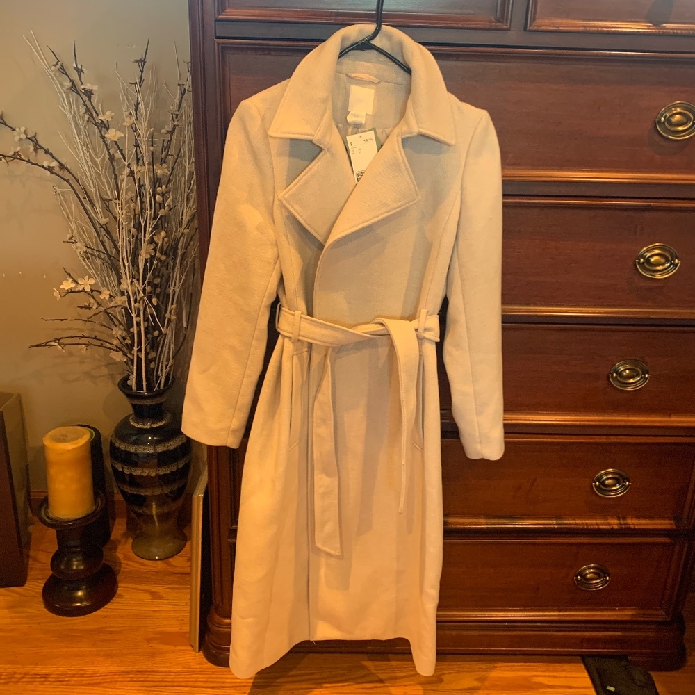 NWT -  H&M Womens Double breasted Belted Coat